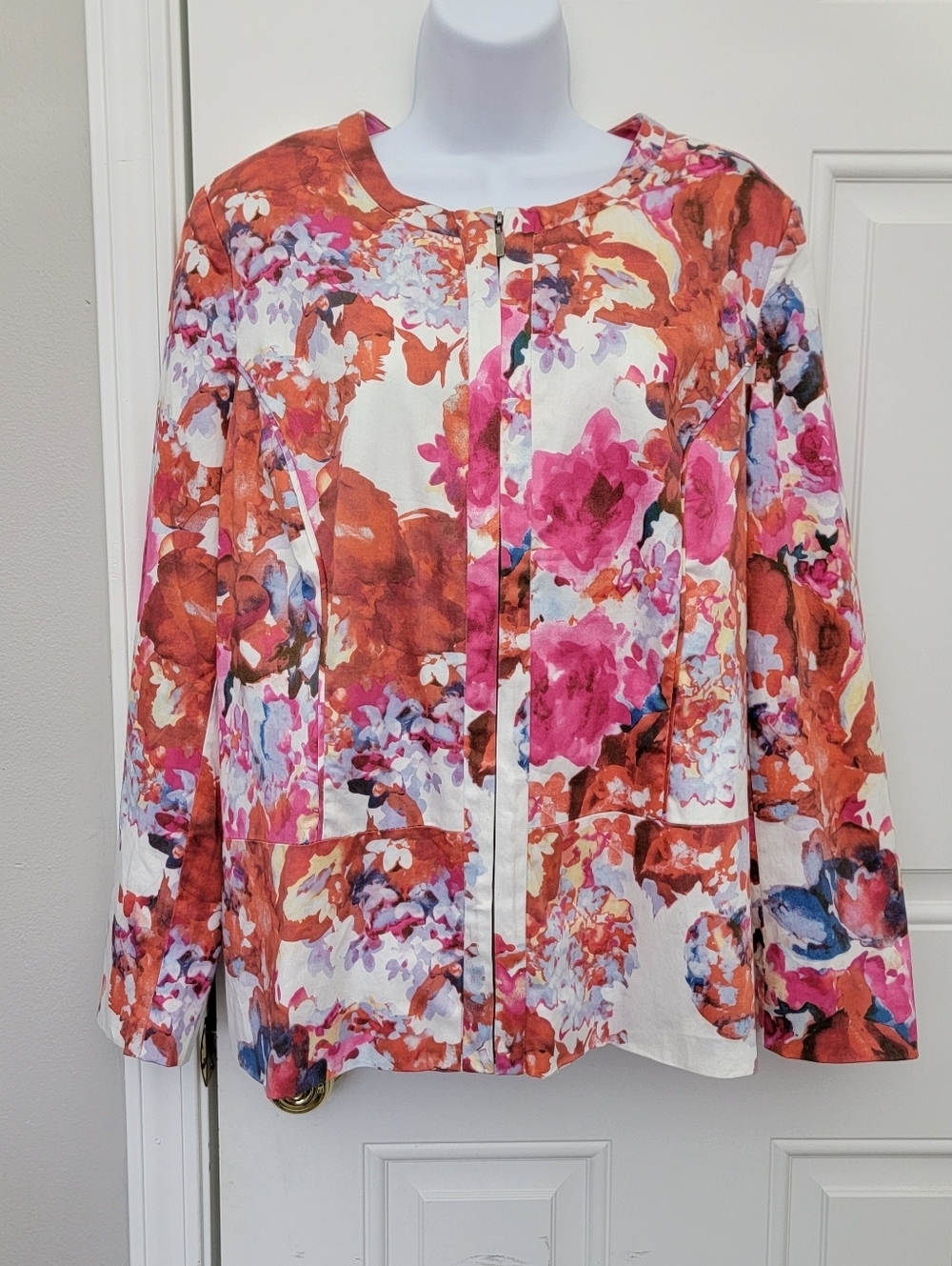 Norm Thompson Women's White Red Pink Floral Full Zip Blazer Jacket - Size Large